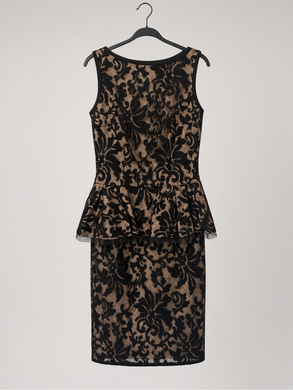Tadashi Shoji Sleeveless, Black Floral Lace Peplum Dress